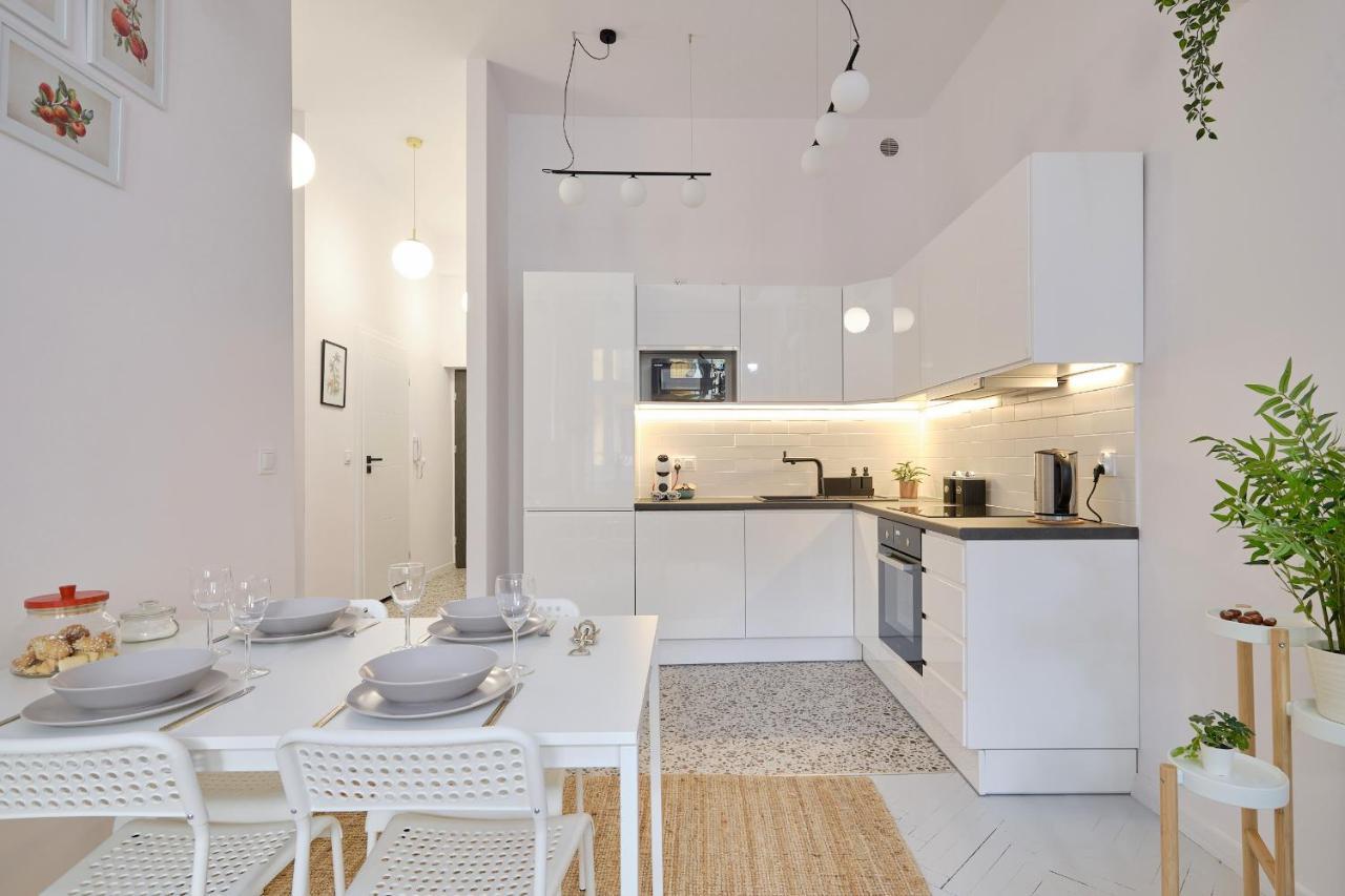 Plac Ratuszowy 50 - Old Town - 2 Sypialnie I Salon 옐레니아구라 외부 사진