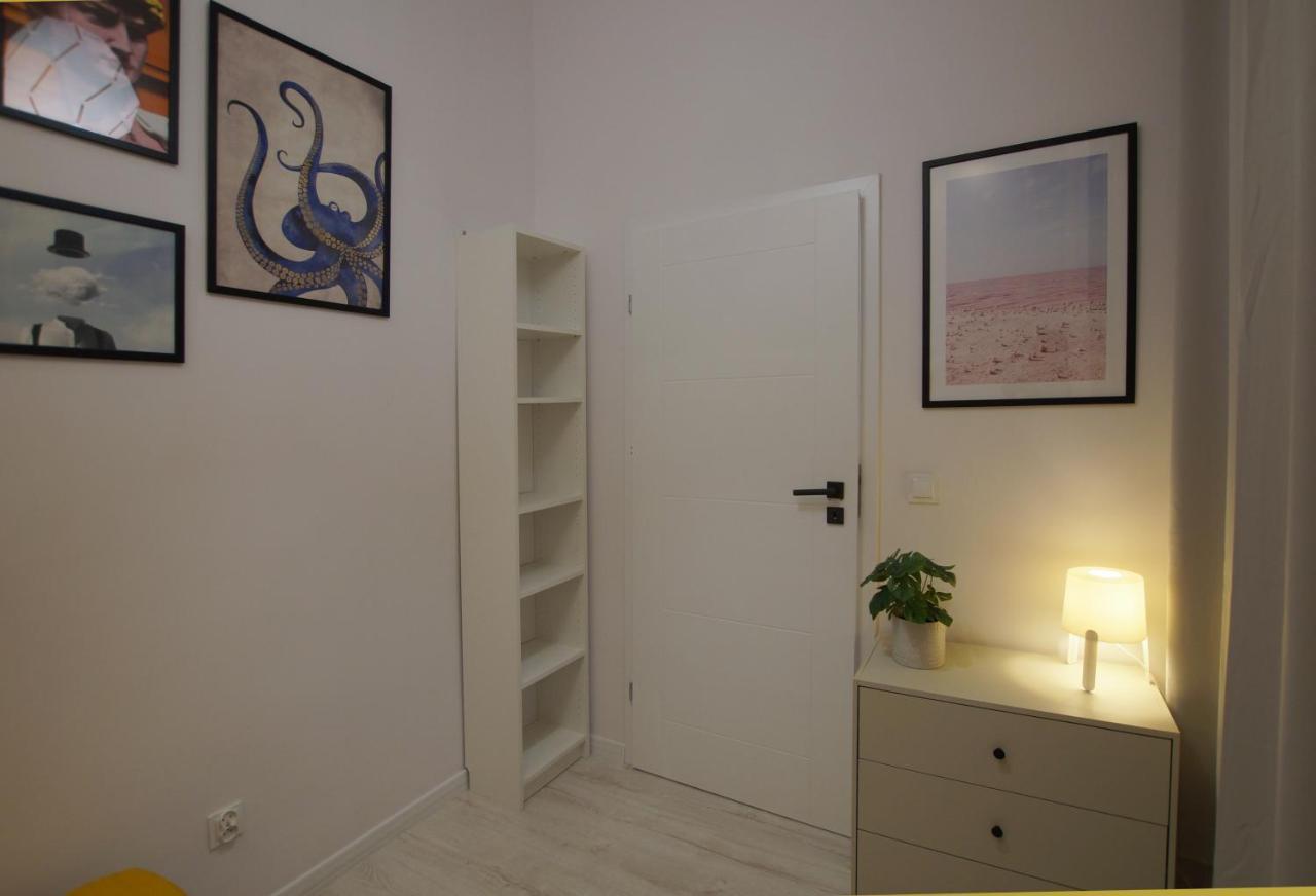 Plac Ratuszowy 50 - Old Town - 2 Sypialnie I Salon 옐레니아구라 외부 사진